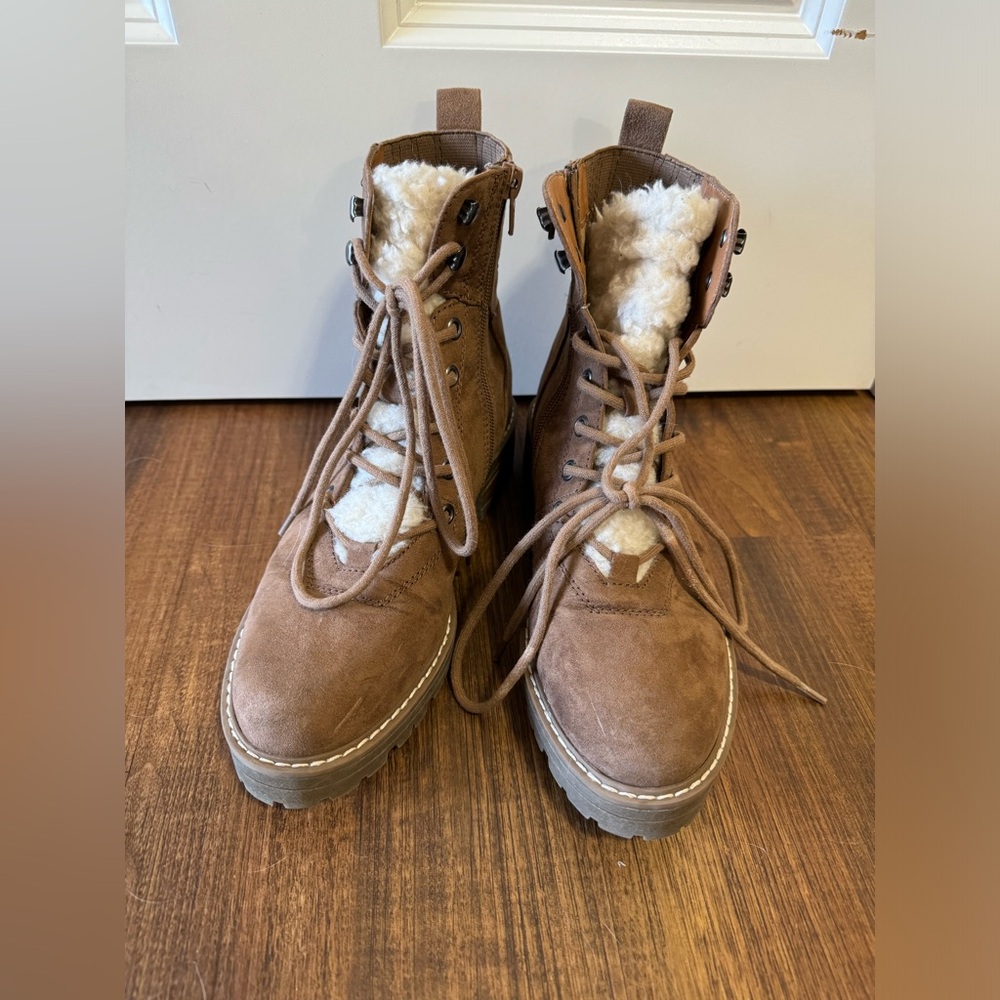 Women’s ankle boots